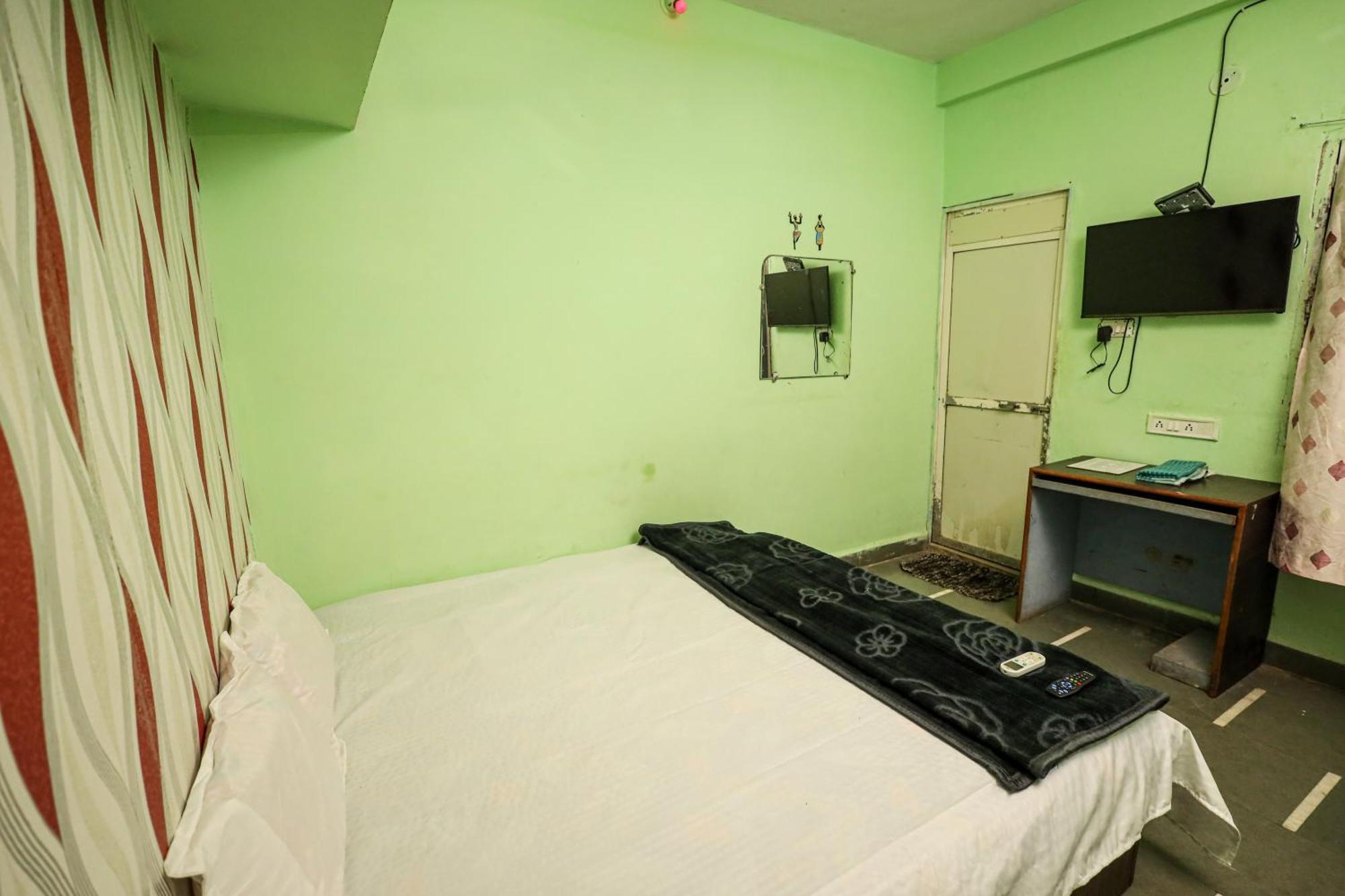 Rai Guest House Ujjain Εξωτερικό φωτογραφία